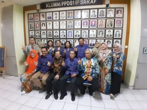 Studi Banding Tentang Peningkatan Mutu Pendidikan Program Studi Spesialis Neurologi ke Fakultas Kedokteran Universitas Gajah Mada Yogyakarta