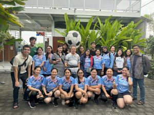 Lomba Mini Soccer Putri Tim Neurologi Udayana dalam rangka BKFK 64 2